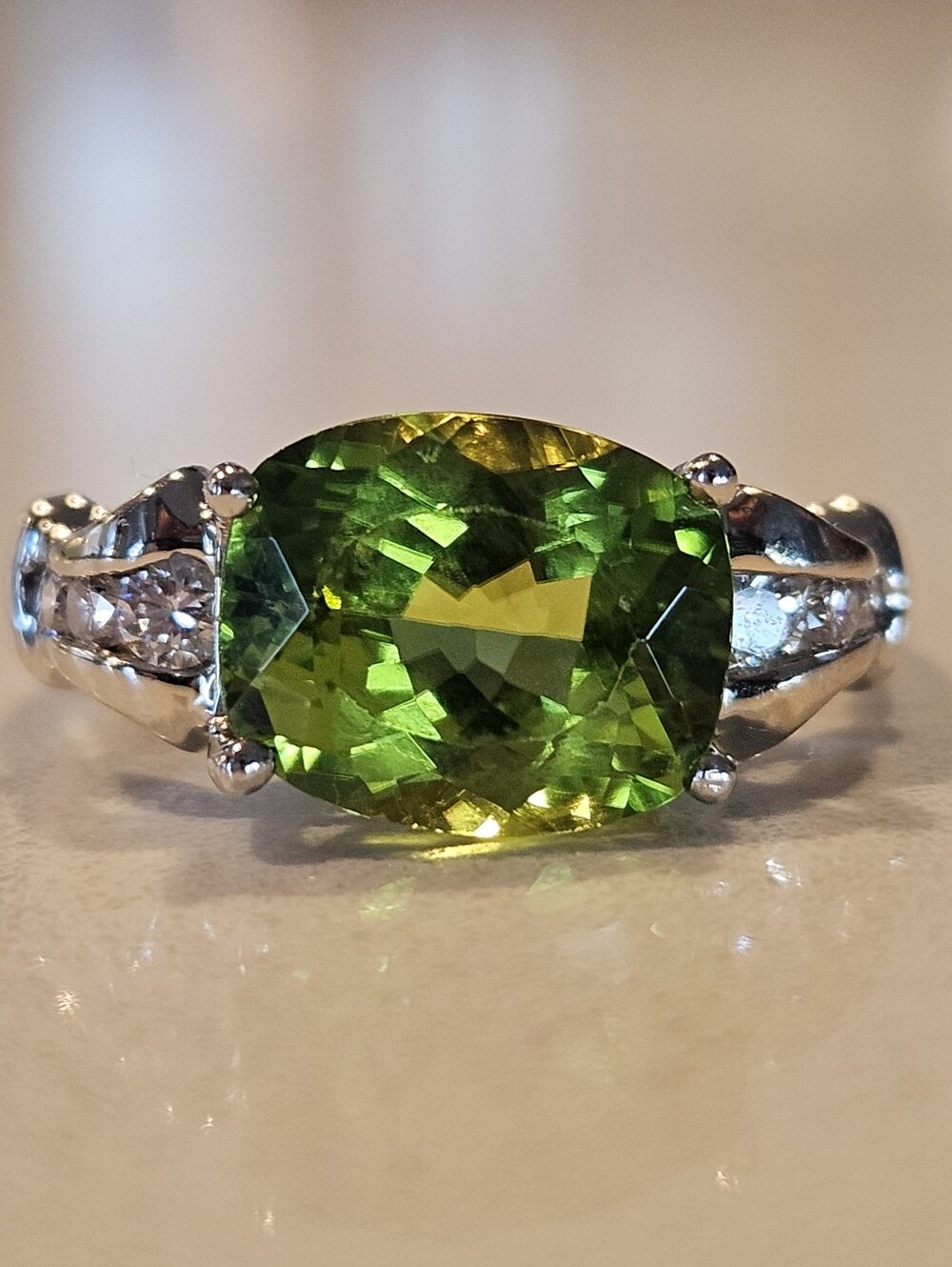 Estate Bagley & Hotchkiss 18k White Gold 3.72ct Peridot Ring .24ctw Diamond